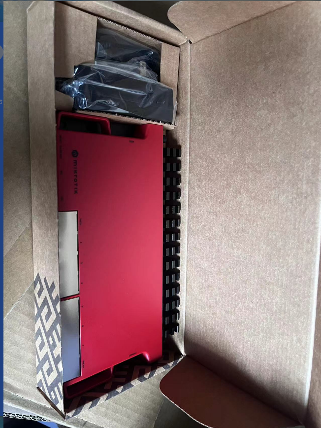 Routeur PoE Gigabit (MikroTik L009)